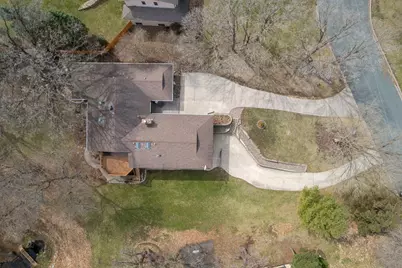 9506 Riverview Avenue, Bloomington, MN 55425 - Photo 76