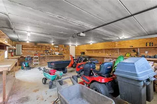 9506 Riverview Ave, Bloomington, MN 55425 - Photo 46