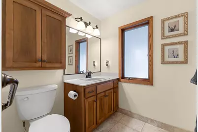 9506 Riverview Avenue, Bloomington, MN 55425 - Photo 42