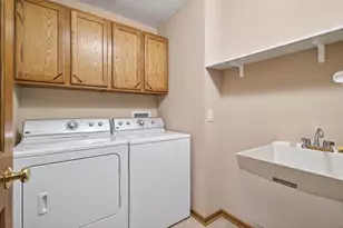 13760 Fenwick Cir, Eden Prairie, MN 55346 - Photo 28