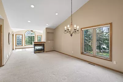 13760 Fenwick Circle, Eden Prairie, MN 55346 - Photo 4