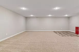 192 Wheeler Street S, Saint Paul, MN 55105 - Photo 42