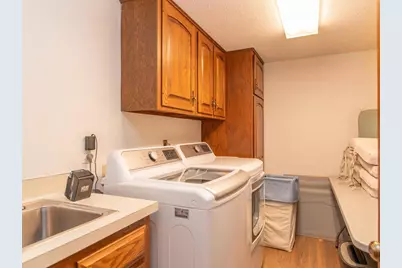 3030 Saint Albans Mill Road #310, Hopkins, MN 55305 - Photo 22