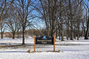 2741 Zane Ave N, Crystal, MN 55422 - Photo 32