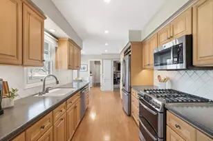 2741 Zane Ave N, Crystal, MN 55422 - Photo 6