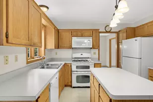 1414 Corral Ln, Woodbury, MN 55125 - Photo 16