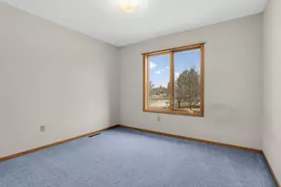 1414 Corral Ln, Woodbury, MN 55125 - Photo 32