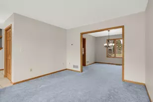1414 Corral Ln, Woodbury, MN 55125 - Photo 24