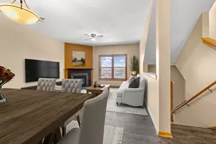 568 State St, Saint Paul, MN 55107 - Photo 16