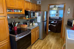 706 E Chestnut St, Redwood Falls, MN 56283 - Photo 14