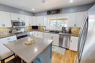 404 Garden Rd, Albert Lea, MN 56007 - Photo 10