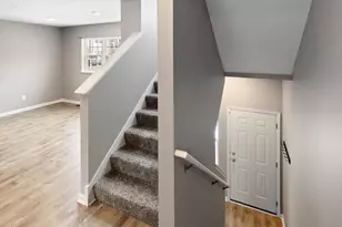 693 Eagle Ct, Lino Lakes, MN 55014 - Photo 14