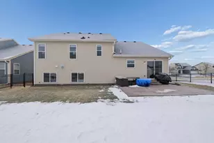 1360 Chestnut Cir, Carver, MN 55315 - Photo 28