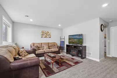 1360 Chestnut Circle, Carver, MN 55315 - Photo 22