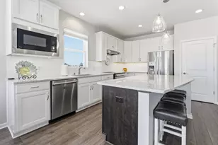 14120 56th Ave N, Plymouth, MN 55446 - Photo 12