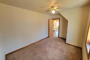 204 W 5th Ave, Lakefield, MN 56150 - Photo 8