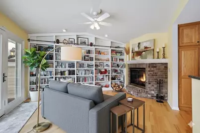 835 Gramsie Road, Shoreview, MN 55126 - Photo 10