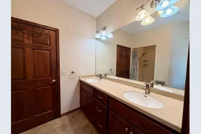 835 Gramsie Road, Shoreview, MN 55126 - Photo 34