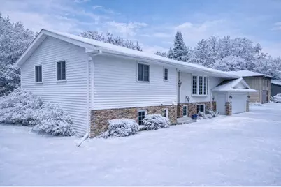 835 Gramsie Road, Shoreview, MN 55126 - Photo 2