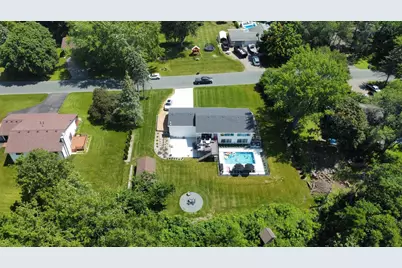 7000 Tecumseh Lane, Chanhassen, MN 55317 - Photo 4