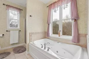 287 Plainview Dr, River Falls, WI 54022 - Photo 20