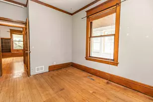 1437 Englewood Ave, Saint Paul, MN 55104 - Photo 16