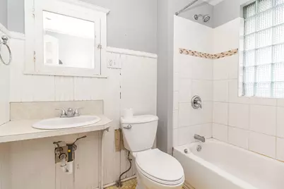 1437 Englewood Avenue, Saint Paul, MN 55104 - Photo 26