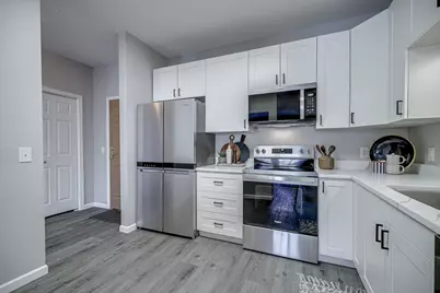 100 Clydesdale Trail #115, Medina, MN 55340 - Photo 12