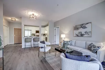 100 Clydesdale Trail #115, Medina, MN 55340 - Photo 6