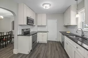 1764 English St, Maplewood, MN 55109 - Photo 16