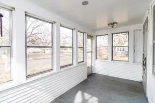 1764 English St, Maplewood, MN 55109 - Photo 4