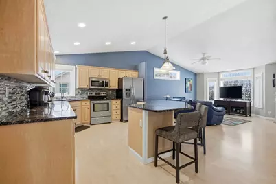 4238 43rd Avenue S, Fargo, ND 58104 - Photo 8