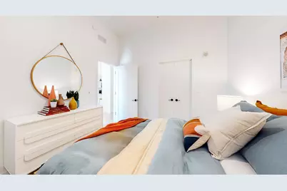 650 Portland Avenue S #1046, Minneapolis, MN 55415 - Photo 8