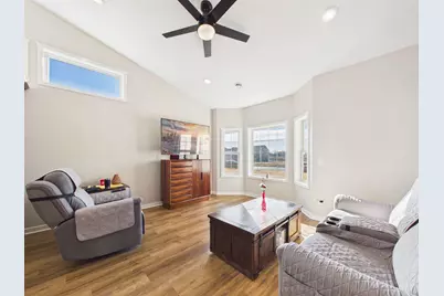 750 El Dorado Street SE, Owatonna, MN 55060 - Photo 6