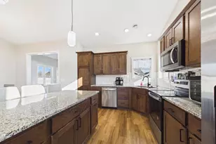 750 El Dorado St SE, Owatonna, MN 55060 - Photo 10