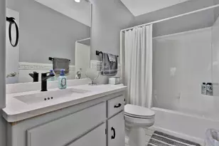 516 Dew Drop Ln, Center City, MN 55012 - Photo 36