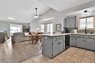 516 Dew Drop Ln, Center City, MN 55012 - Photo 18