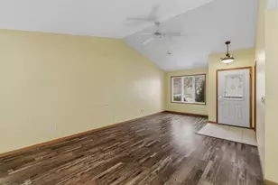 104 Blue Bird Path, Mankato, MN 56001 - Photo 10