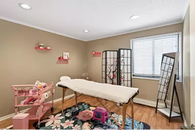 5645 Green Circle Drive #108, Hopkins, MN 55343 - Photo 14