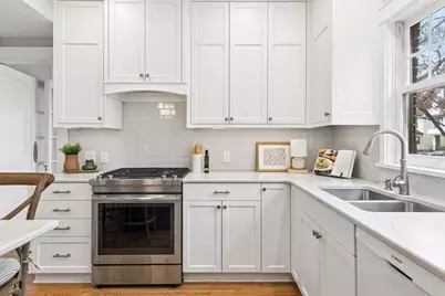 806 Osceola Avenue, Saint Paul, MN 55105 - Photo 20