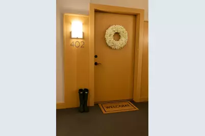 270 4th Street #402, Saint Paul, MN 55101 - Photo 2