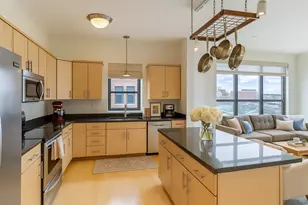 270 4th St, Saint Paul, MN 55101 - Photo 1