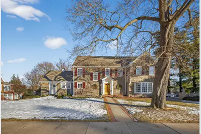 726 10th Avenue SW, Rochester, MN 55902 - Photo 2