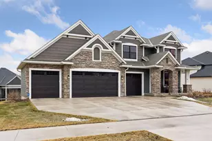 1456 Palmer Dr N, Lake Elmo, MN 55042 - Photo 2