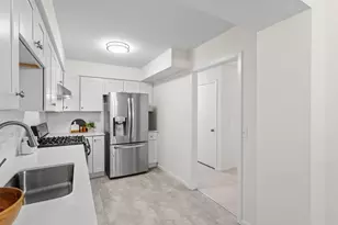 10976 106th Ave N, Maple Grove, MN 55369 - Photo 4