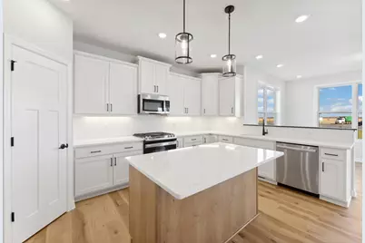 1937 Dahlia Drive, Shakopee, MN 55379 - Photo 2