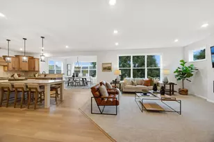 1937 Dahlia Dr, Shakopee, MN 55379 - Photo 4