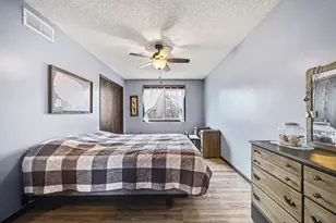 601 Hickory St SW, Isanti, MN 55040 - Photo 6