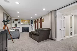 5204 Abbott Ave S, Minneapolis, MN 55410 - Photo 36