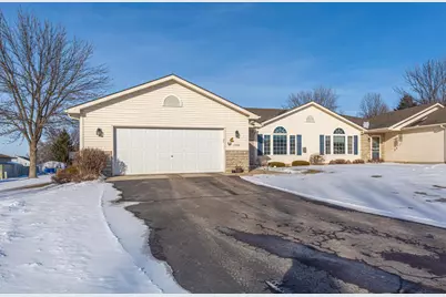 1502 Carriage Circle, Faribault, MN 55021 - Photo 2